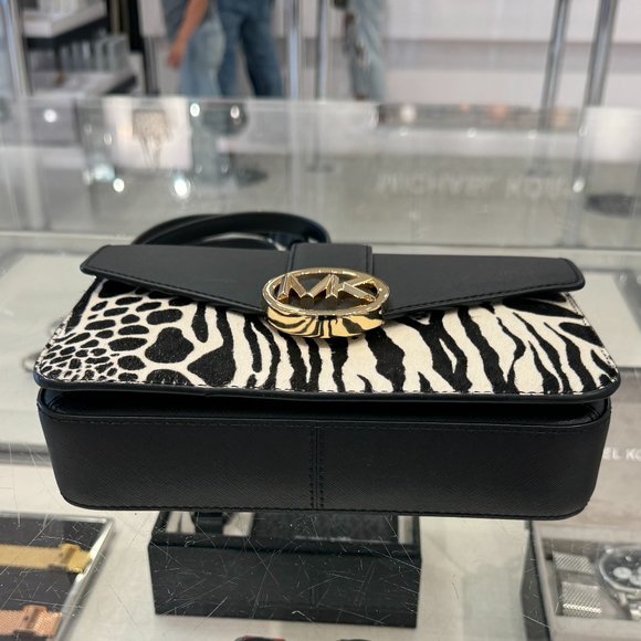 Michael Kors Carmen Medium Convertible Flap Chain Shoulder Bag Black Haircalf - Picture 6 of 11